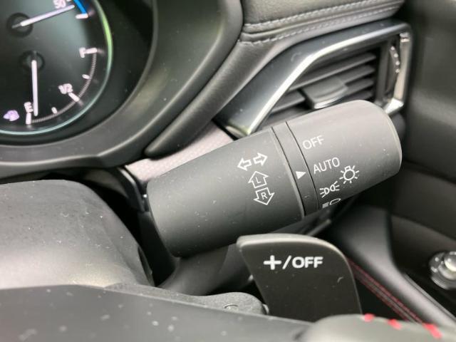 国産車から輸入車まで多様なお客様のニーズのお応えできるように、全国規模で豊富な在庫展開！車のことならWECARSへ！