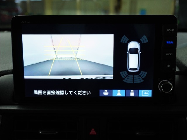 ◆バックカメラ◆リバースにするだけで映ります、後方の安全確認や、狭い駐車場での車庫入れ、雨の日や夜間など視界の悪い時に便利です！安全にバックする為には欠かせない装備です。