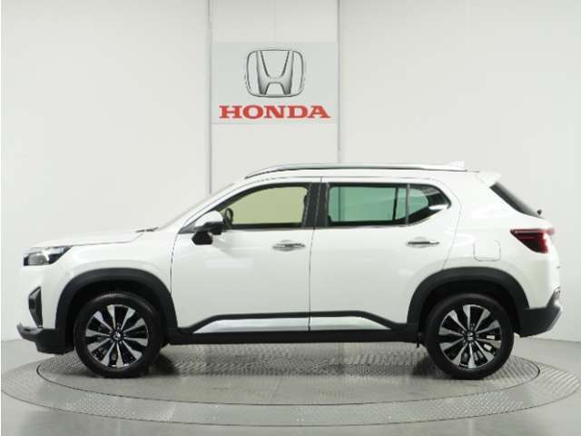 ◆メンテナンスパック（まかせチャオ）◆法定点検や車検、Hondaが推奨する点検に加えて、エンジンオイル・オイルフィルター等の交換をパックにしたのがまかせチャオです。
