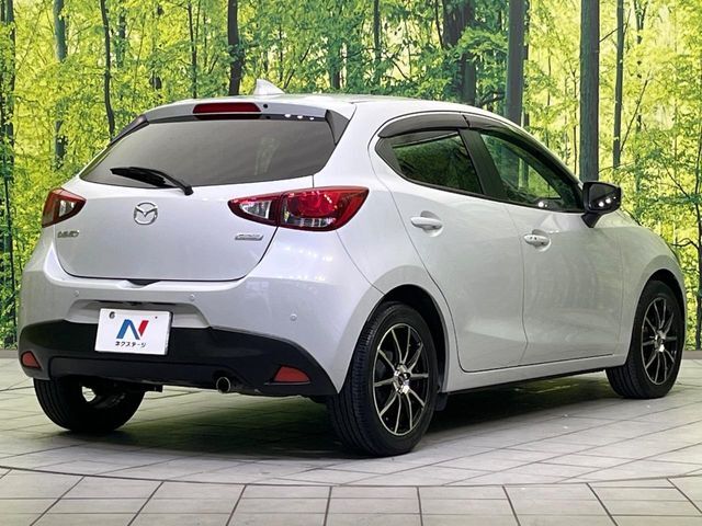 ☆全国のネクステージからお取り寄せが可能※！遠方の店舗に展示してあるクルマが気になる場合も、最寄りの店舗でご覧いただくことが可能です！是非私たちに要望をお聞かせください！※別途費用