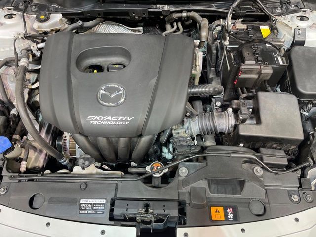 親切・丁寧な専門メカニックスタッフが応対！・車検・点検整備・事故等の修理などアフターサービスも安心。お車のカスタマイズもネクステージのサービススタッフまでご相談ください！