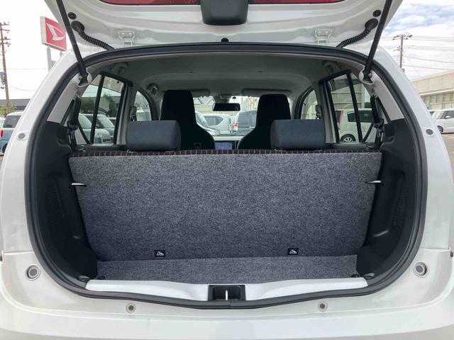 お支払い総額には、千葉県内登録の諸費用含む価格となります。希望番号費用やお届け納車費用、オプション費用は別途かかります。※ETC付き車はセットアップ費が別途2，750円かかります。