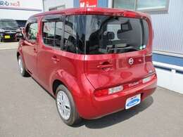 常時100台展示！毎週仕入れによる新鮮な中古車をご提案！