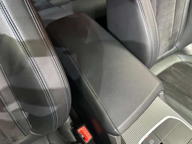店舗にて現車の確認もいただけますので、お電話で在庫のご確認の上是非ご来店くださいませ！