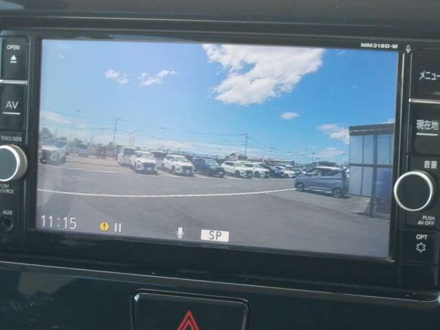 車の運転に安心ドライブレコーダー付き、もしもの時安心です。