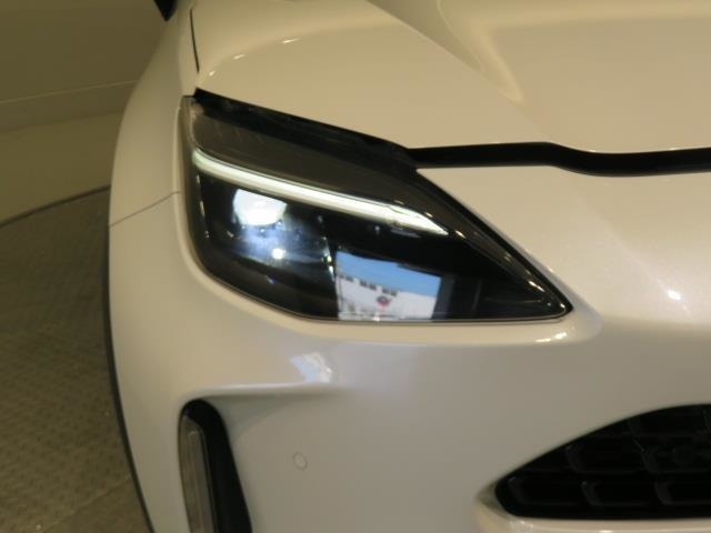★LEDヘッドライト★LEDは明るく遠くまで照らす光量で夜間走行の視認性を高めます。長寿命で省電力！見た目もスタイリッシュです。