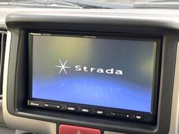 【ナビゲーション】目的地までしっかり案内してくれる使いやすいナビ。Bluetooth接続すればお持ちのスマホやMP3プレイヤーの音楽を再生可能！毎日の運転がさらに楽しくなります！！