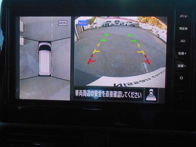 ★メモリーナビはタッチパネル式で簡単操作。TVもフルセグですので映像もとっても綺麗です。