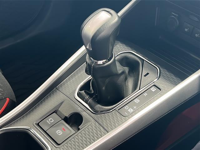 店舗にて現車の確認もいただけますので、お電話で在庫のご確認の上、是非ガリバー黒部店までご来店くださいませ！！！