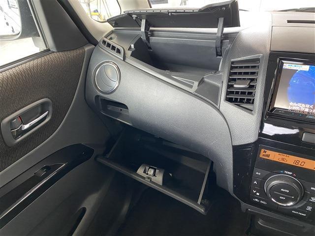 当店のお車をご覧いただきましてありがとうございます。お車についてのご質問やお見積りのご依頼、ご購入にあたってのご相談などは無料電話(0078-6002-312860)にお気軽にお問い合わせ下さい！