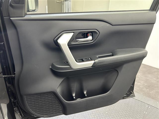 気になる車はお電話やメールで当店にお問い合わせください。なお、お電話での在庫の取り置きはできません。ご来場の際は、商談が重なる事が増えていますので事前に在庫有無をご確認くださいませ。