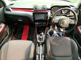 グループ総在庫数約30，000台！！全国の系列店からメーカー・車種問わずご紹介出来るので、あなたにピッタリのお車が見つかるはずです♪まずはお問い合わせ下さい☆