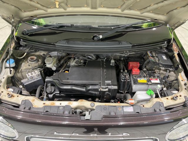 親切・丁寧な専門メカニックスタッフが応対！・車検・点検整備・事故等の修理などアフターサービスも安心。お車のカスタマイズもネクステージのサービススタッフまでご相談ください！