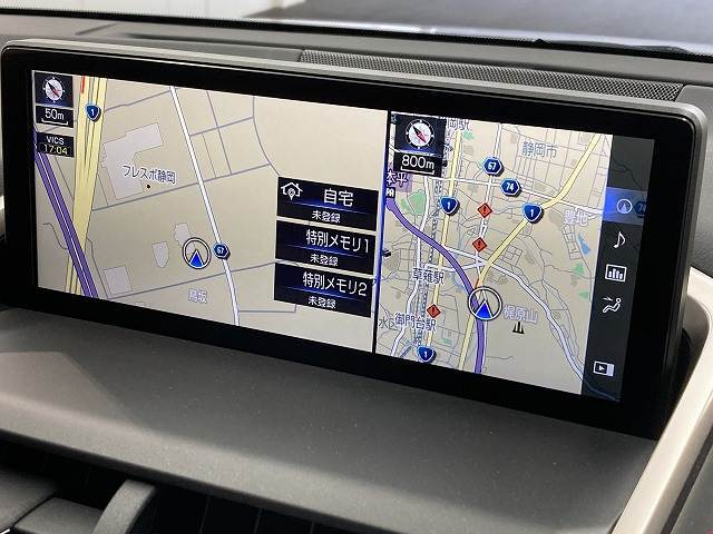 【純正ナビ】一体感のあるナビは、高級感ある車内を演出してくれます。Bluetooth再生などオーディオ機能も充実しておりますので、運転もより楽しめます♪