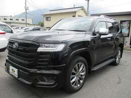 自社板金塗装整備工場を隣接完備しております！気になるキズの修理や事故等での板金塗装修理、車検、点検、故障修理など安心してすべて当店にお任せください☆彡