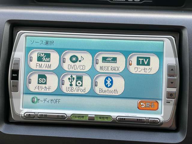 ☆SDナビ地デジTVにBluetooth機能も付いているので携帯と接続できハンズフリーや音楽再生も可能です♪お見逃し無く！！お問い合わせはTEL06-6430-1230 E-mail cars_genesis2007@yahoo.co.jpまで！！☆