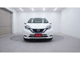 当店は大手保険会社の代理店！専任スタッフが常駐しておりますのでご相談はどうぞお気軽に♪