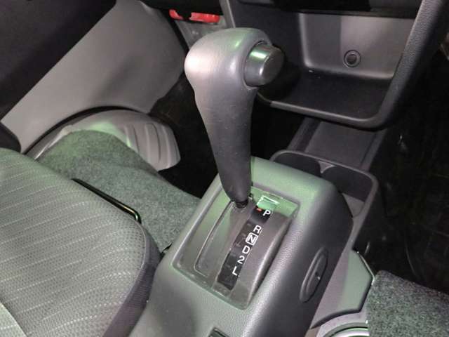 ◆当店は広々とした駐車場スペースを確保していますので、運転が苦手な方もお越しいただけますよう配慮しております。お気軽にご来店ください◆