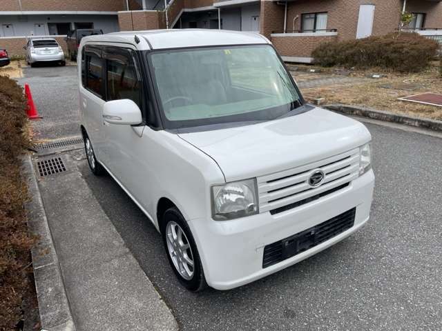 オートクリスタルは、どんなに安い車も全車保証付き！！なぜなら自信があるからです。スタッフが???と思った車両は展示車にいたしません。保証後もケースByケースで歩み寄りませんか? 一生のお付き合いを合言葉に！！