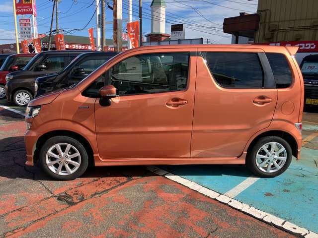 当店の在庫展示車はもちろん、グループ全店の在庫車の中から、ご希望に合ったお車をご提案させて頂きます。