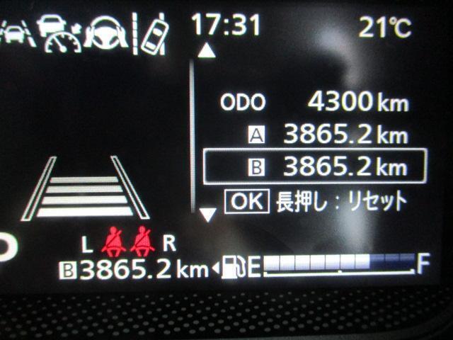 走行距離は4300キロ！弊社デモカーとして使用していた車両です♪