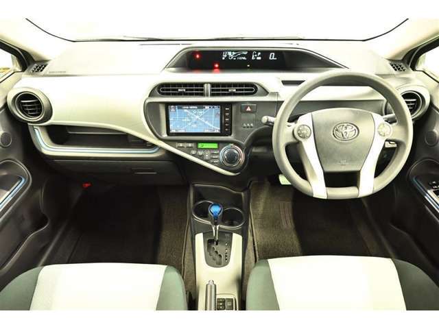 見通しのよいすっきりとした視界で、運転もしやすいです。