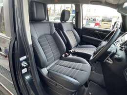 運転席　気になるシミ、汚れも少なく良好なコンディションです♪