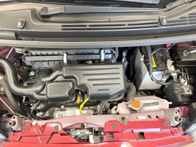 親切・丁寧な専門メカニックスタッフが応対！・車検・点検整備・事故等の修理などアフターサービスも安心。お車のカスタマイズもネクステージのサービススタッフまでご相談ください！