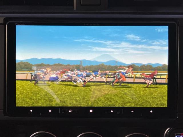 ナビ、ドラレコ、ETC、フリップダウンモニター、デジタルインナーミラーetc…後付け可能です！オプションも豊富に取り揃えておりますのでご安心ください！