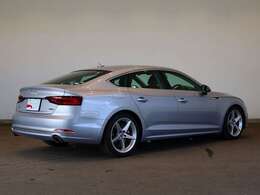 Audi A5 Sportback 45 TFSI quattro sport/マトリクスLEDヘッドライト/アルミホイール 5アームスターデザイン 8.5Jx18
