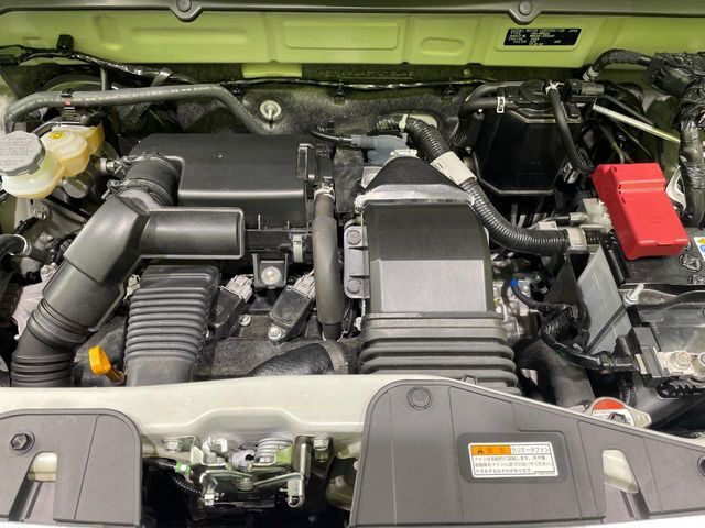 親切・丁寧な専門メカニックスタッフが応対！・車検・点検整備・事故等の修理などアフターサービスも安心。お車のカスタマイズもネクステージのサービススタッフまでご相談ください！