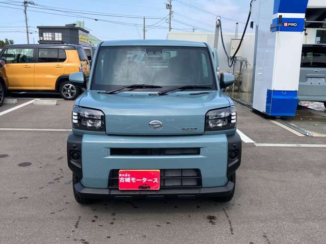 在庫数は約800台！！ 年間販売台数は約4000台！！ 大量販売・大量仕入で1台あたりのコストを削減しています！！