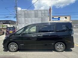 万一の衝突に備えて、いつでも安心して運転できるようエアバックシステムなどの安全装備を標準搭載！！