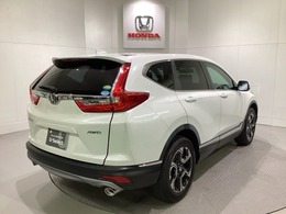 【Honda認定中古車 U-Select】　は3つの安心をお約束します。　1　Hondaのプロが整備した安心。 2　第三者機関がチェックした安心。　3　購入後もHondaが保証する安心。