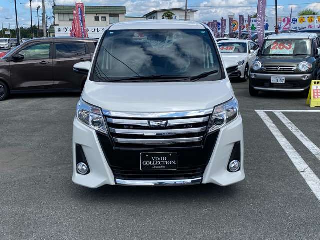 輝く高品質な 2014年 4WD Si 2.0 ノア トヨタ 6.7万キロ （株）ヴィ (山形県) その他