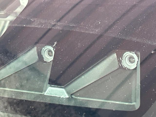 【トヨタセーフティセンス】走行中に前方の車両等を認識し、衝突しそうな時は警報とブレーキで衝突回避と被害軽減をアシスト。より安全にドライブをお楽しみいただけます。