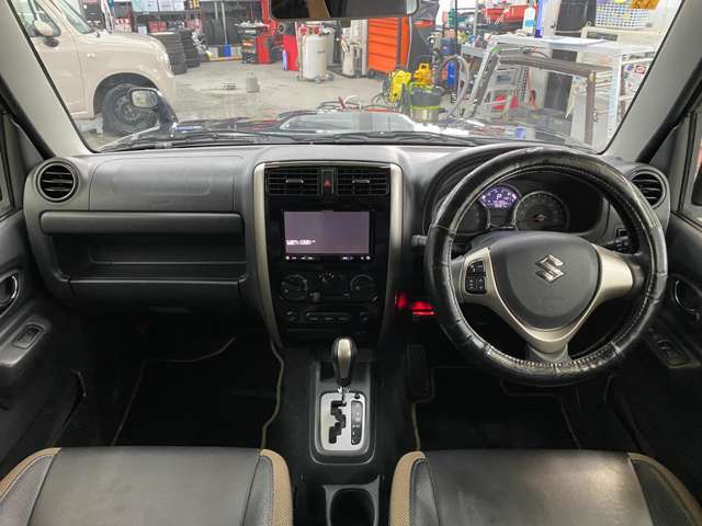 ☆販売はもちろんのこと、買取・板金・車検・日常のメンテナンスから修理や保険等幅広くご相談に応じます☆お気軽にスタッフまで☆