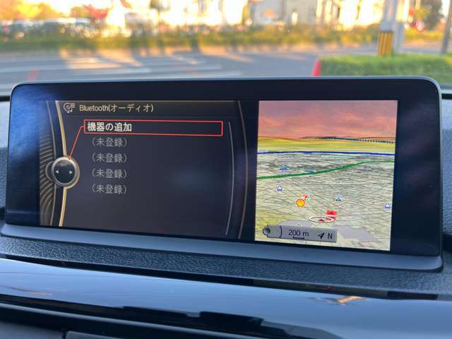 Bluetooth機能が付いておりますので、車内空間をより快適にすることが出来ます♪長距離のドライブで渋滞に巻き込まれた時でも退屈知らず♪好きな音楽をかけて気分が上がること間違いなしですね♪