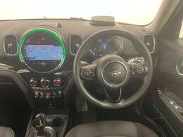 【インパネ全体】『インパネ全体』の画像になります。写真の内容に関してご不明点、ご質問等がございましたらお気軽にガリバー店舗までお問い合わせください。