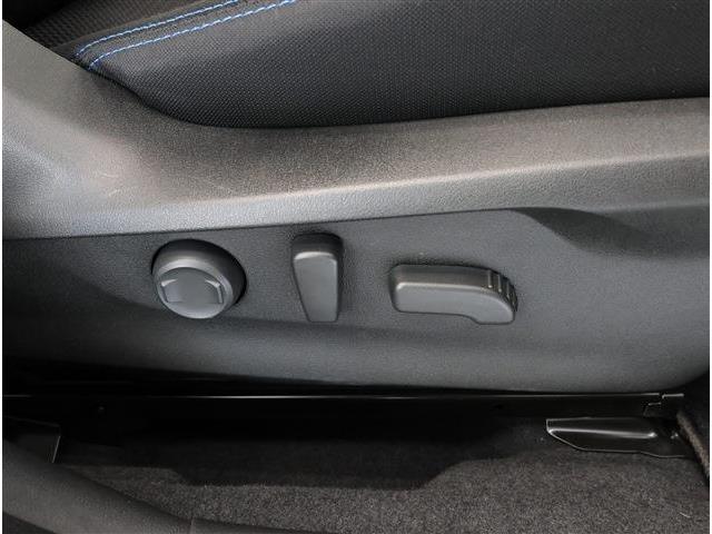 アツミモータースでは人気の中古車を常時1500台展示！掲載車両以外にも当社ホームページにて検索できます！