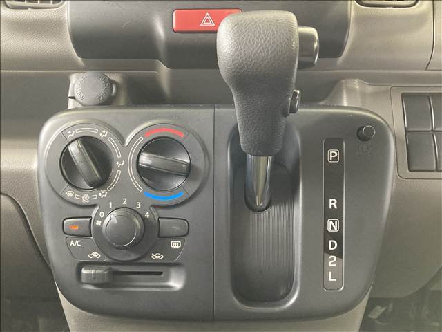 皆様のご来店、軽スマイルスタッフ一同お待ちしております！ぜひ一度、ご来店ください★