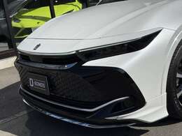 高額オプション422,400円のモデリスタエアロ付き！(フロントスポイラー88,000円+サイドスカート96,800円+リヤスカート90,200円+カラーフェンダー110,000円+サイドガーニッシュ37,400円)