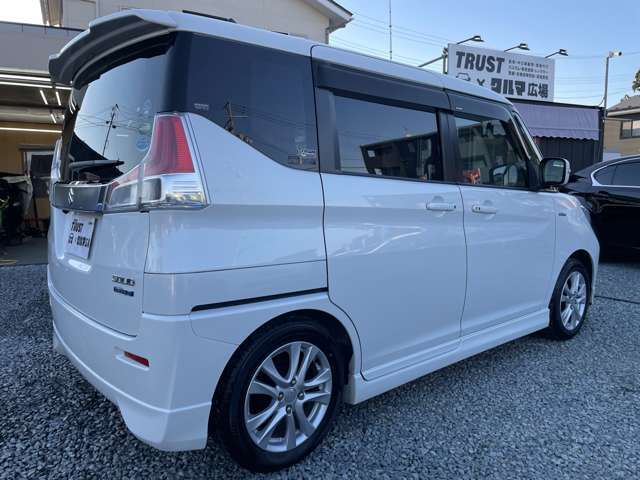 お車に詳しくないお客様でも、スタッフが親身になって相談にお答えさせて頂きます！