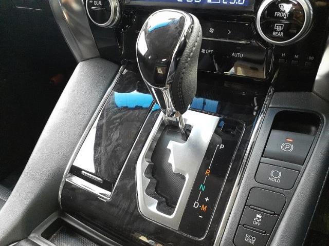 お車に合わせて無料保証以外にも、保証範囲、期間、距離を拡充させた有料保証もご用意しております！中古車の購入が初めてで不安・・・というお客様もご安心ください！