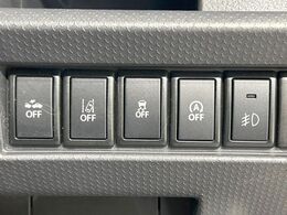 【デュアルカメラブレーキサポート】走行中に前方の車両等を認識し、衝突しそうな時は警報とブレーキで衝突回避と被害軽減をアシスト。より安全にドライブをお楽しみいただけます。