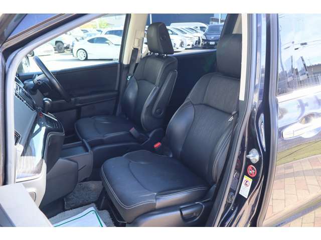 ◆あいおいニッセイ同和損保代理店◆ 営業スタッフ全員が自動車保険資格を所有しております。万が一の時や納車後のアフターもお任せください。様々な保険に特化した専属の担当者もおりますので是非ご相談ください。