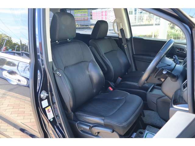 ◆両側パワースライドドア/ハーフレザーシート/ビルトインETC/前後ドライブレコーダー/GPSレーダー探知機