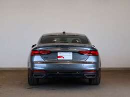 Audi A5 Sportback 45 TFSI quattro S line/マトリクスLEDヘッドライト/アルミホイール 5スポーク Sデザイン グラファイトグレー ポリッシュト 8.5J x19