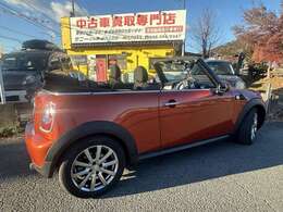 屋根を開けるとオシャレですね☆