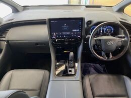 グループ総在庫数約30，000台！！全国の系列店からメーカー・車種問わずご紹介出来るので、あなたにピッタリのお車が見つかるはずです♪まずはお問い合わせ下さい☆